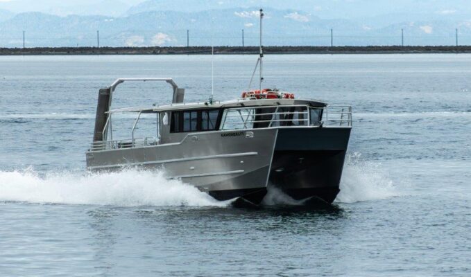 power catamaran made in usa